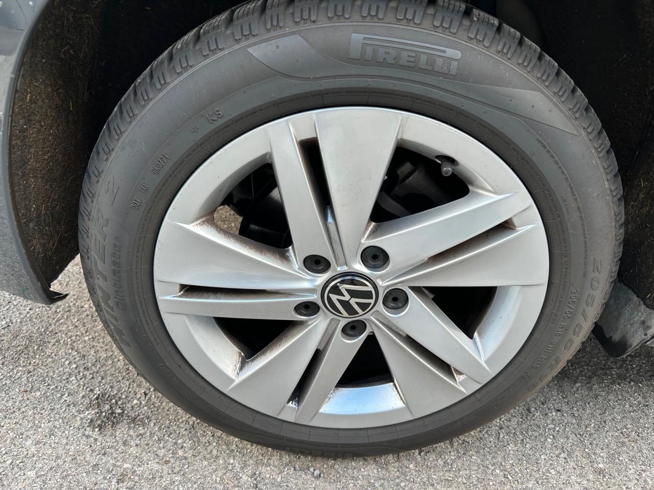 Volkswagen Golf 2.0 TDI 115 CV SCR Life*EURO6*NEOPATENTATI