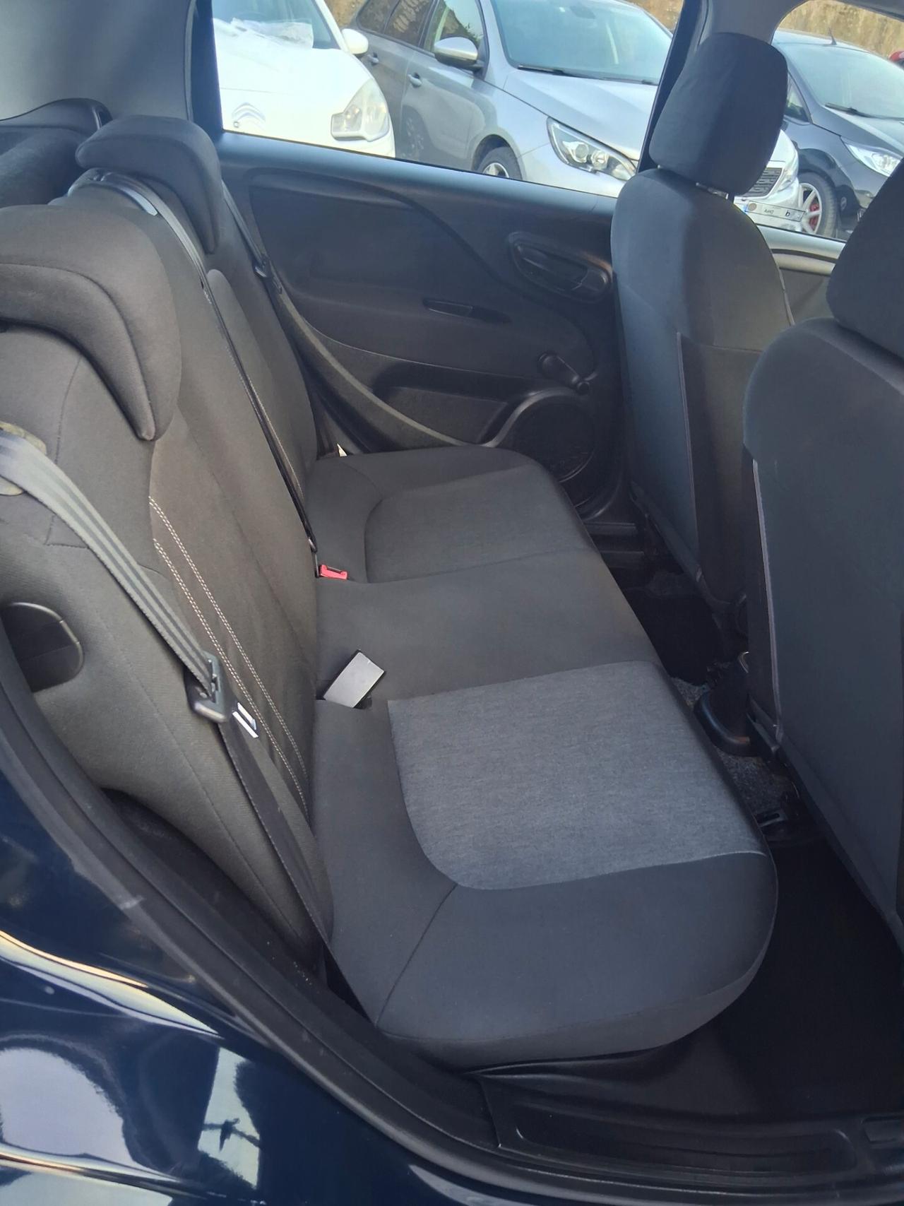 Fiat Punto 1.2 8V 5 porte Street