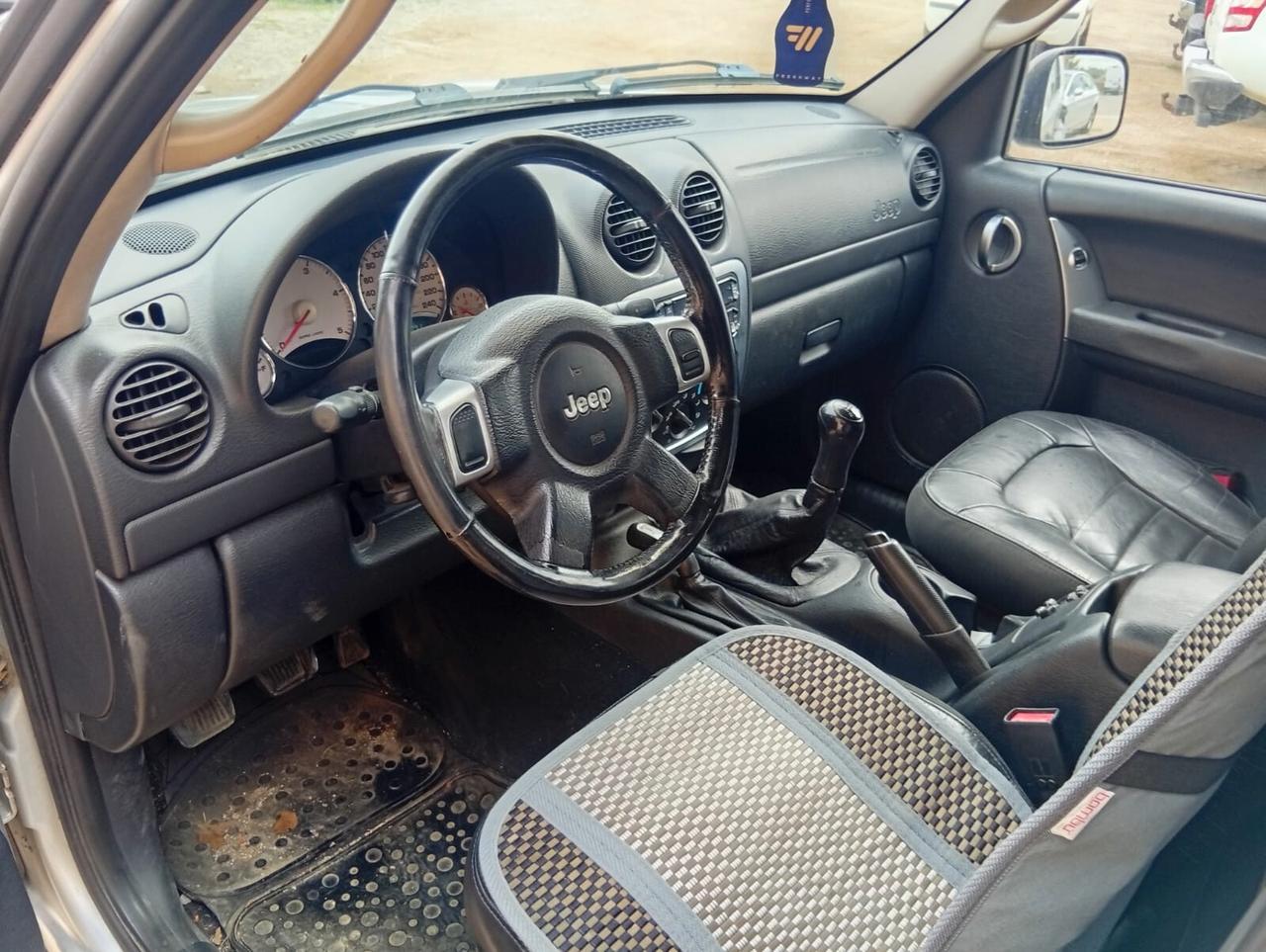Jeep Cherokee 2.5 CRD Limited