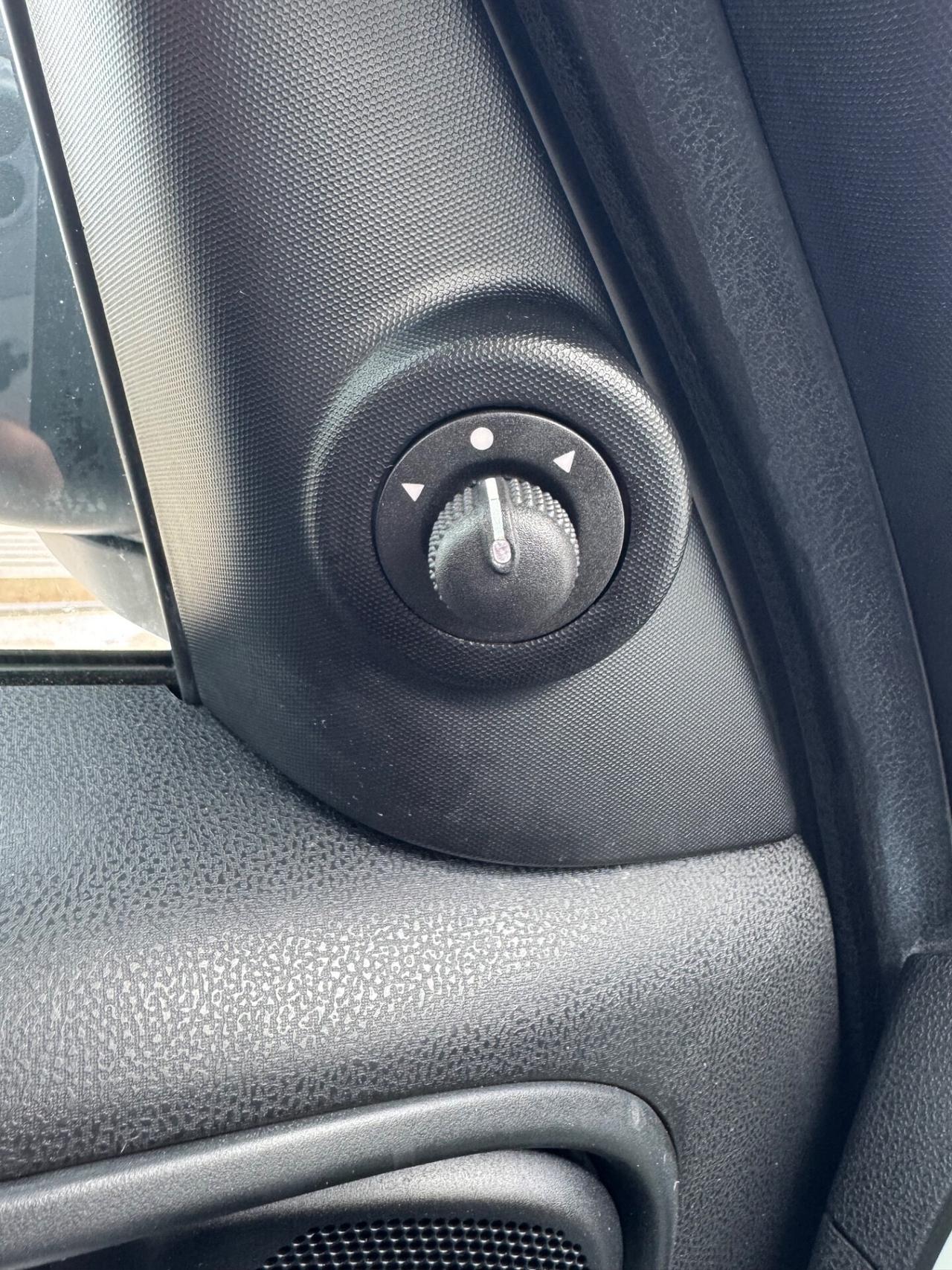 Fiat 500L 1.3 Multijet POCHI CHILOMETRI