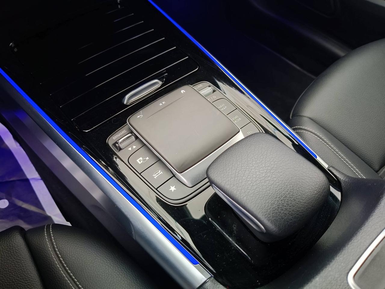 Mercedes-Benz GLB - X247 2019 - GLB 200 d Sport Plus auto