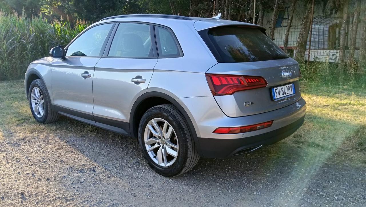 Audi Q5 2.0 TDI quattro S tronic line plus