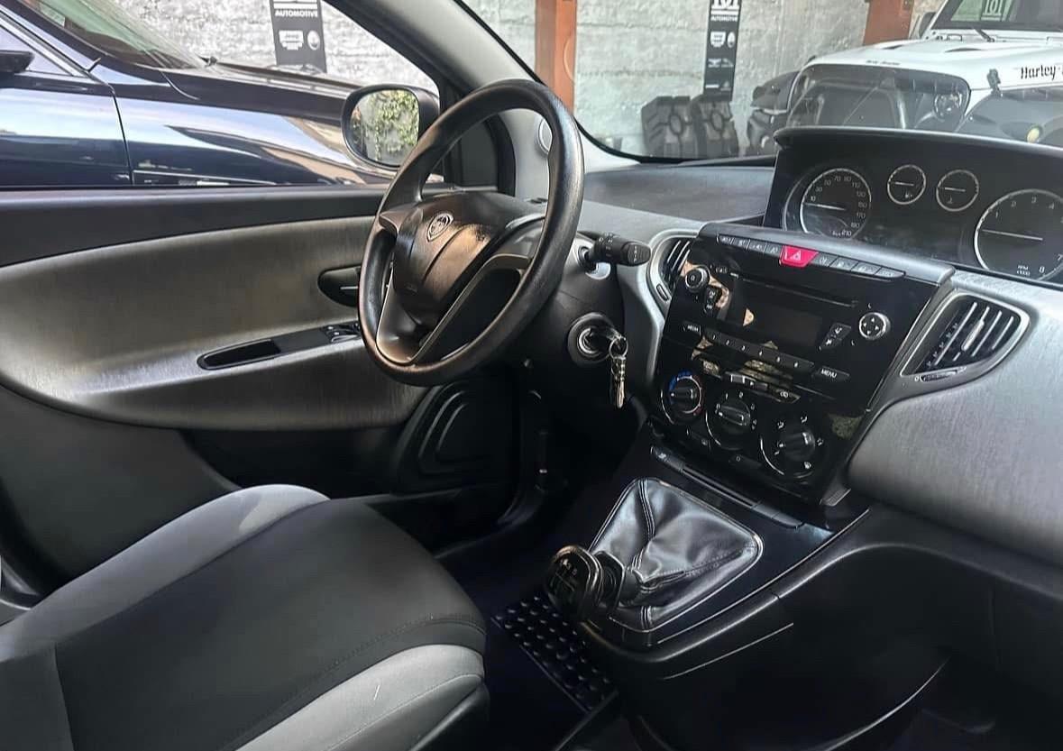 Lancia Ypsilon 1.2 69 Cv GPL / RATE / FINANZIAMENTI