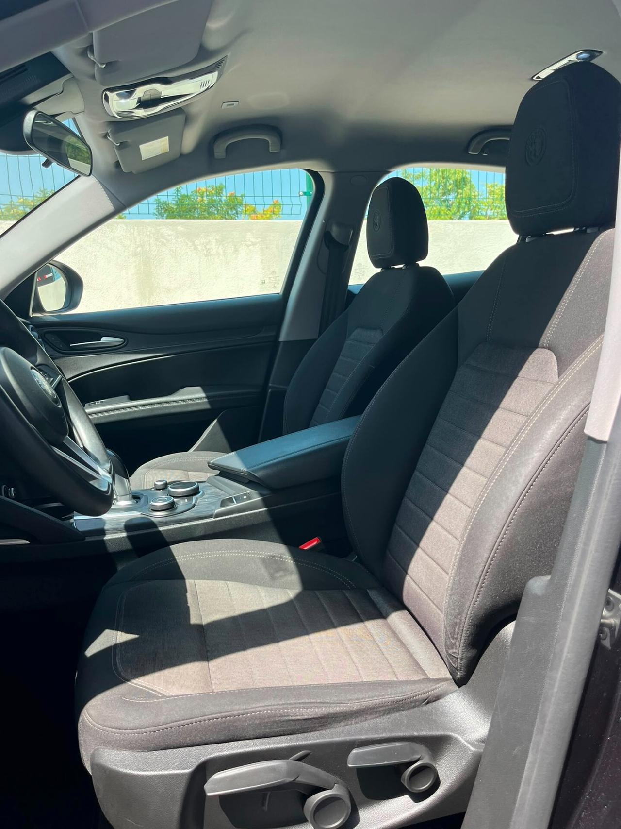 Alfa Romeo Stelvio 2.2 Turbodiesel 190 CV AT8 Q4 Business