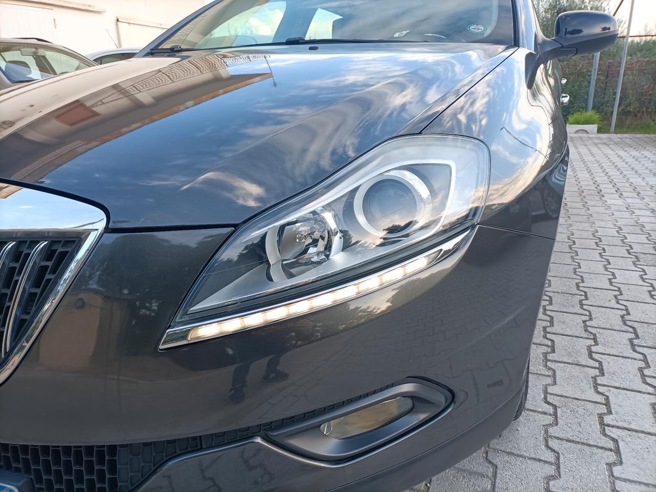 Lancia Delta 1.6 MJT DPF Oro