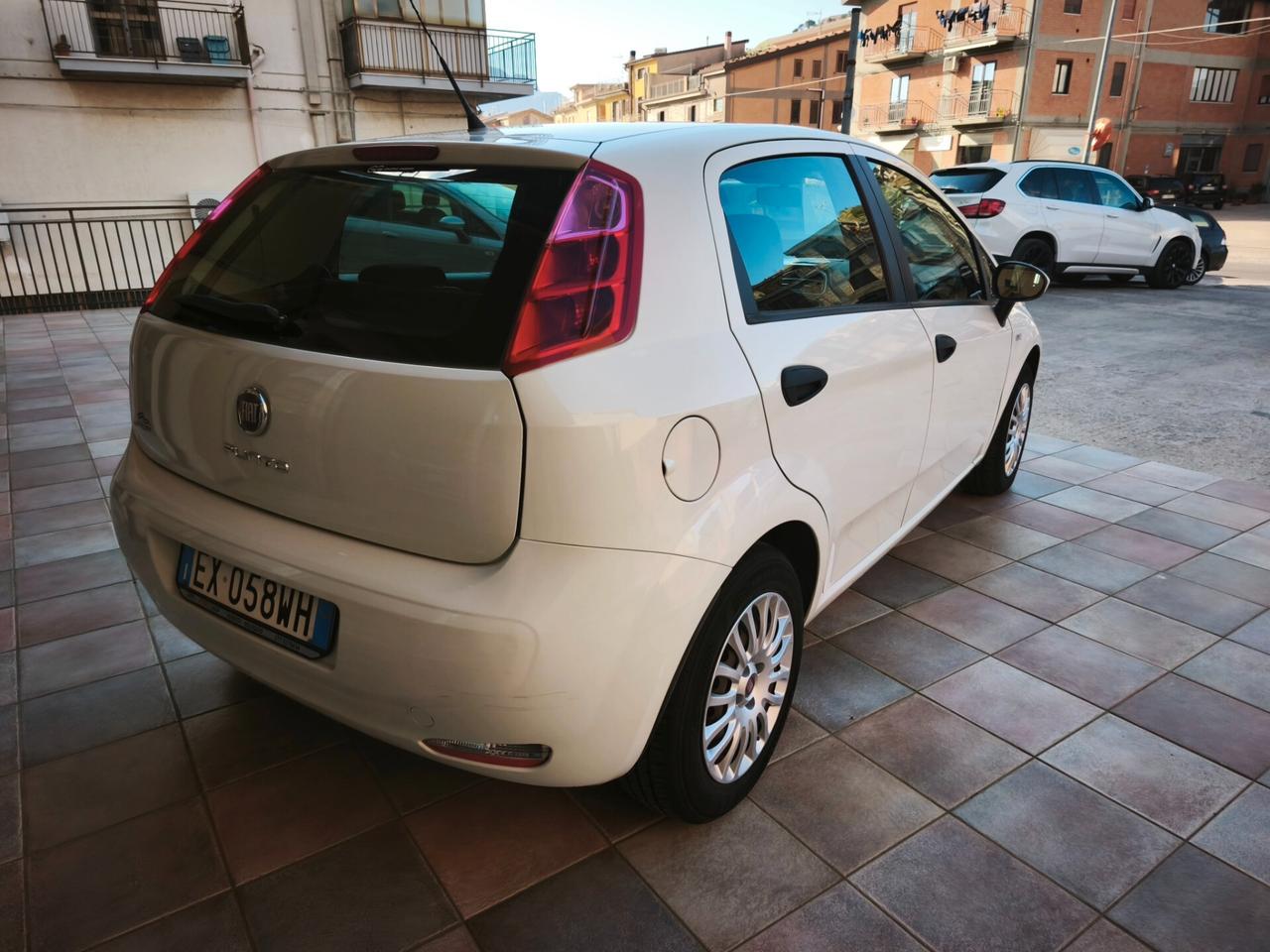 Fiat Punto 1.3 M-jet 75 CV 5 VECCHIO STAMPO