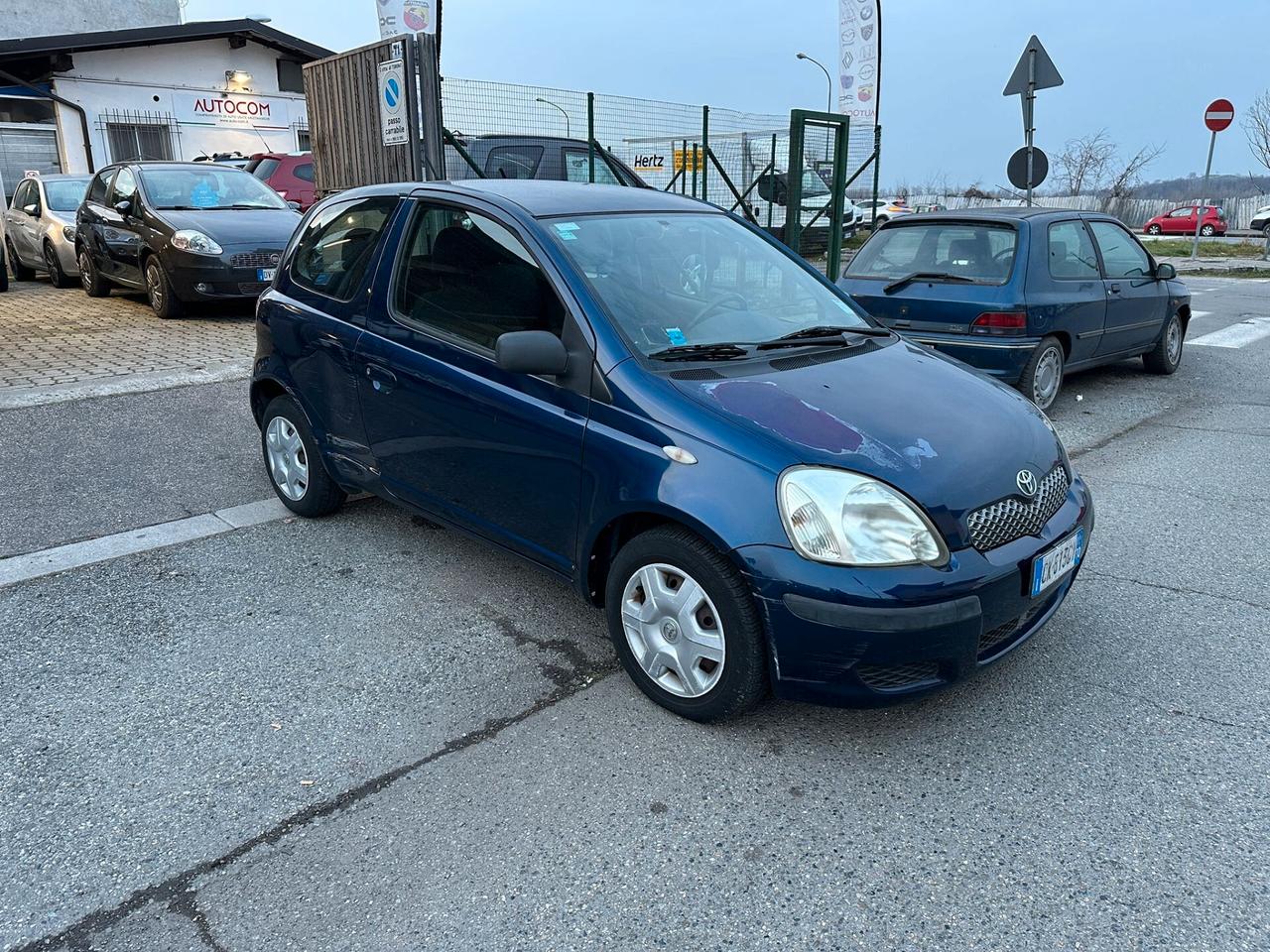 Toyota Yaris 1.0i 16V cat 3 porte Sol