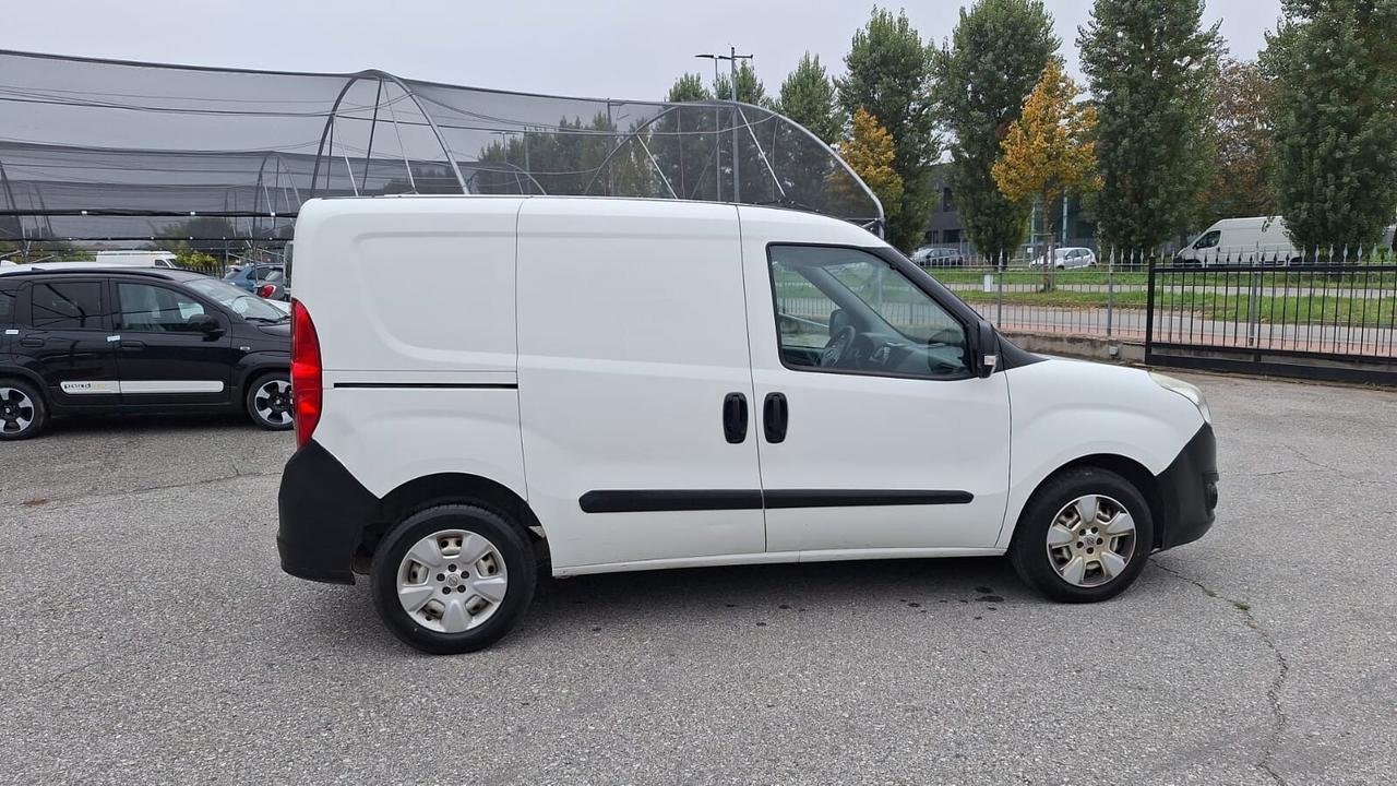 Opel Combo 1.6 CDTI 105CV EcoFLEX PC-TN Van S&S (750kg) E5