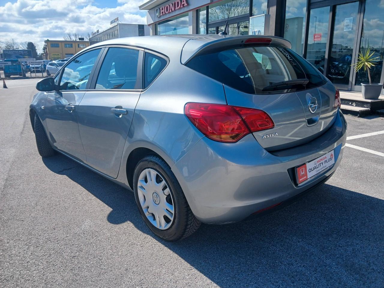 Opel Astra 1.3 CDTI 95CV S&S 5 porte Elective MOTORE SOSTITUITO