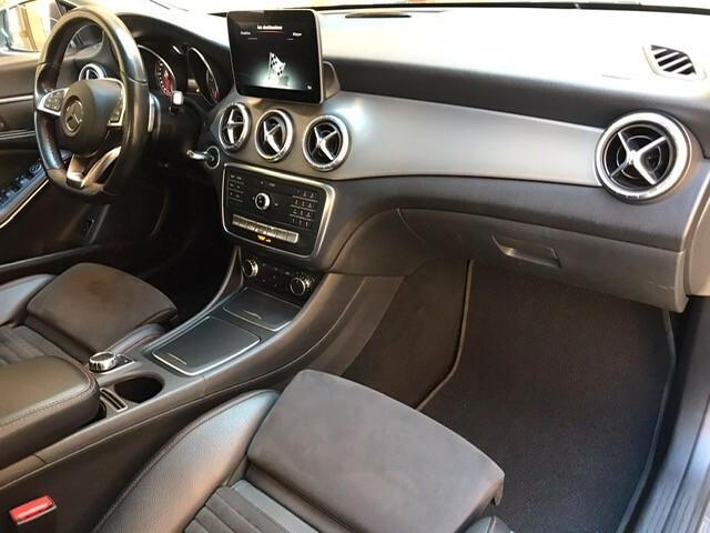 Mercedes-benz CLA 200 d 4Matic Automatic Premium