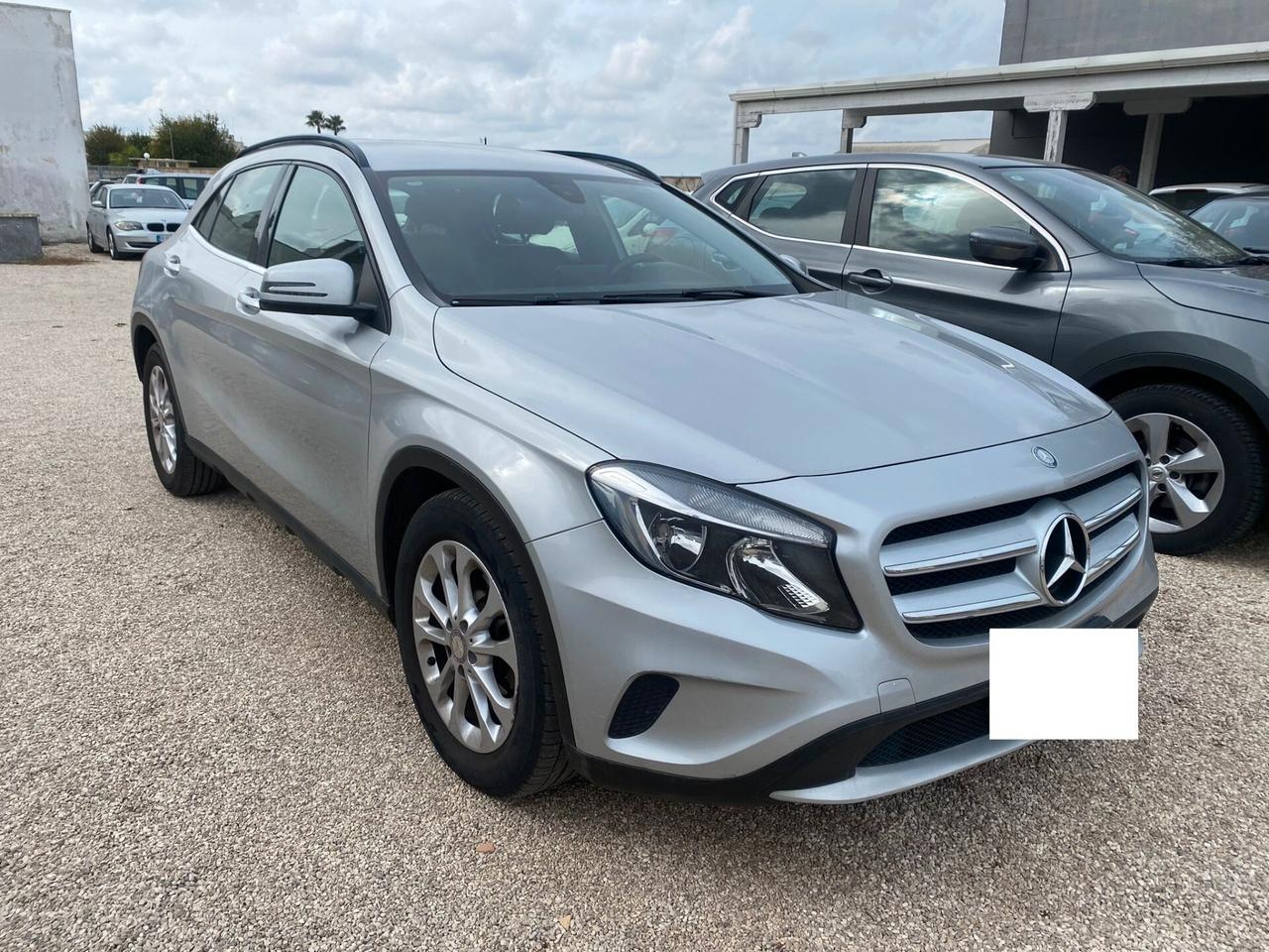 Mercedes-benz GLA 180 d Automatic Business