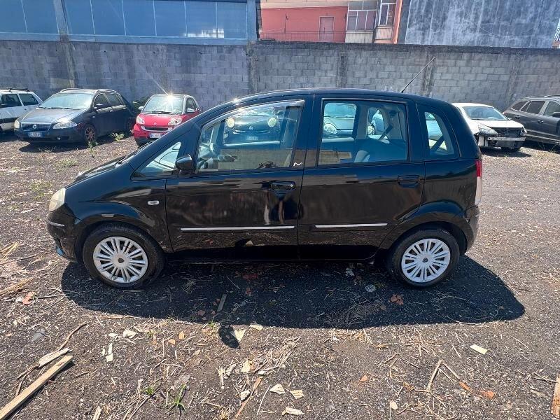 Lancia MUSA 1.3 Multijet 16V 70 CV Oro Plus