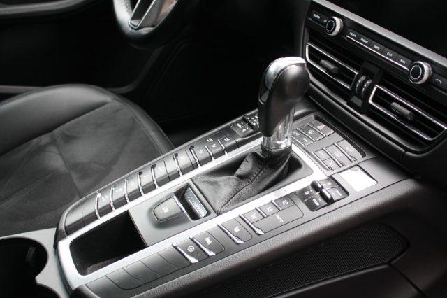 PORSCHE Macan 2.0 245cv