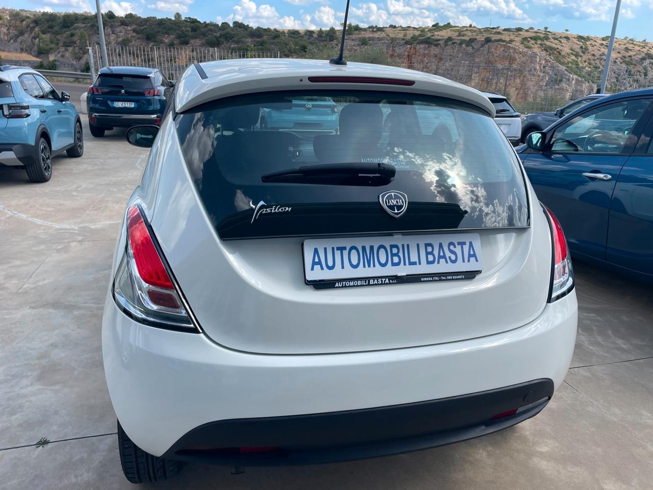 Lancia Ypsilon 1.2 69 CV 5 porte GPL Ecochic Elefantino Blu "Km 67.000"
