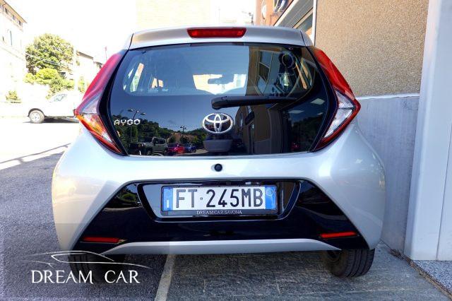 TOYOTA Aygo 1.0 VVT-i 72 CV 5 porte x-play OK NEOPATENATI