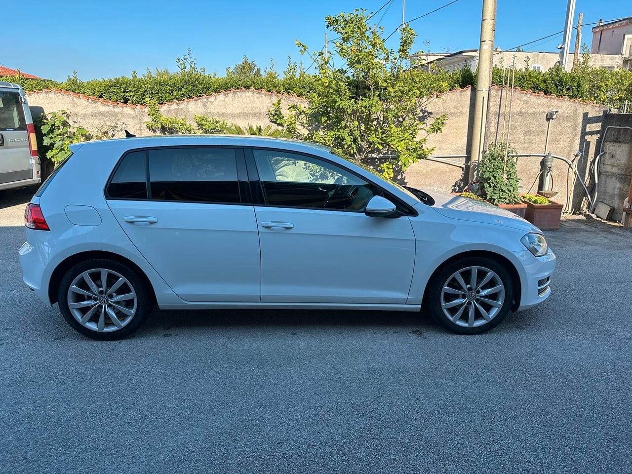 Volkswagen Golf 1.6 TDI DSG 5p. Highline BlueMotion Technology