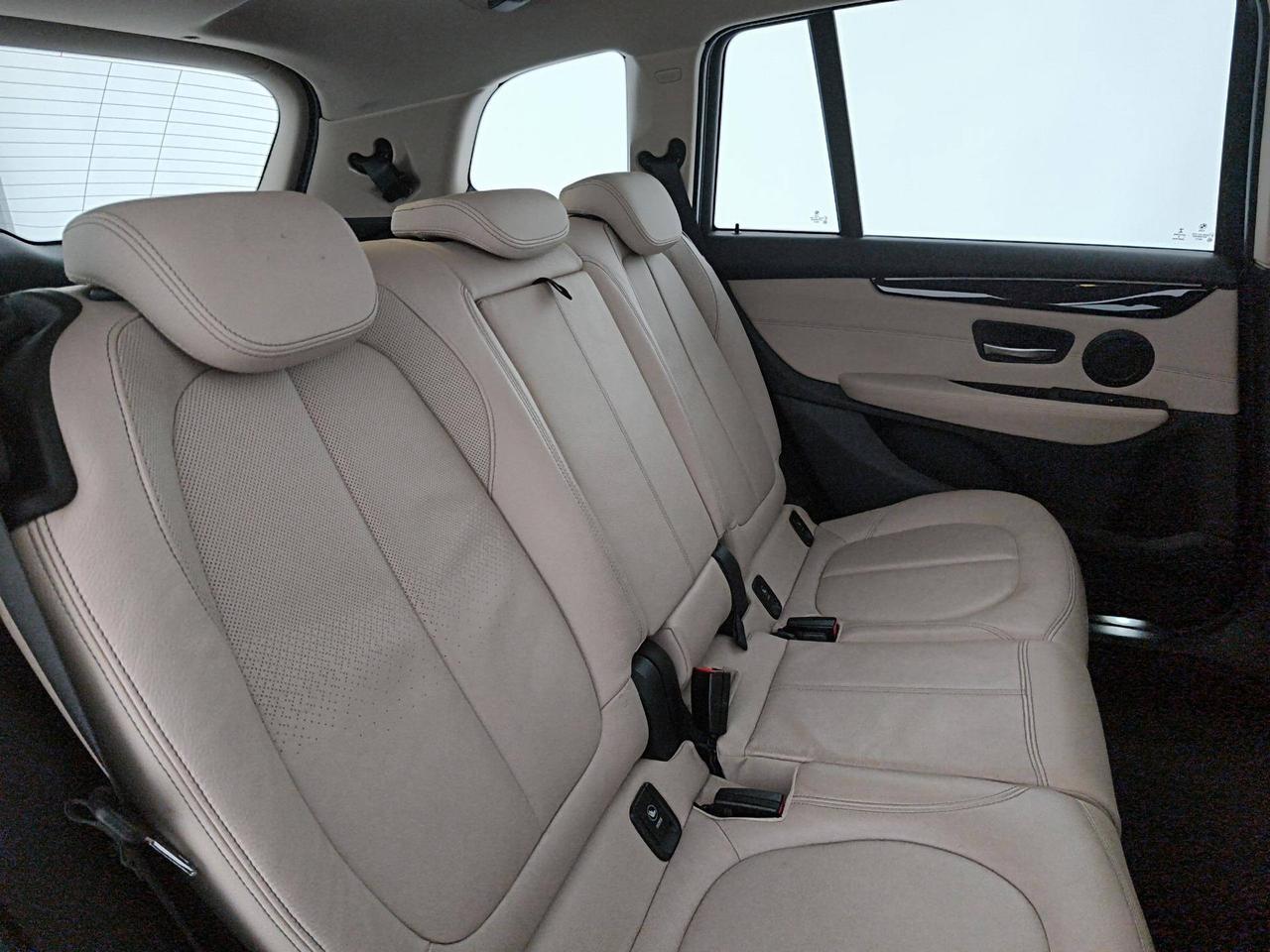 BMW Serie 2 220d xDrive Gran Tourer Luxury 7 Posti