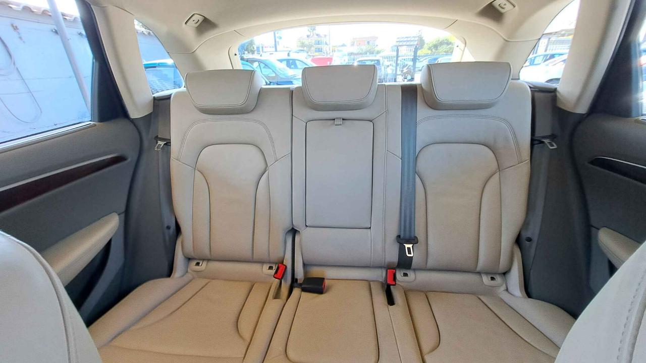 Audi Q5 3.0 V6 TDI quattro 240Cv S tronic Advanced Plus