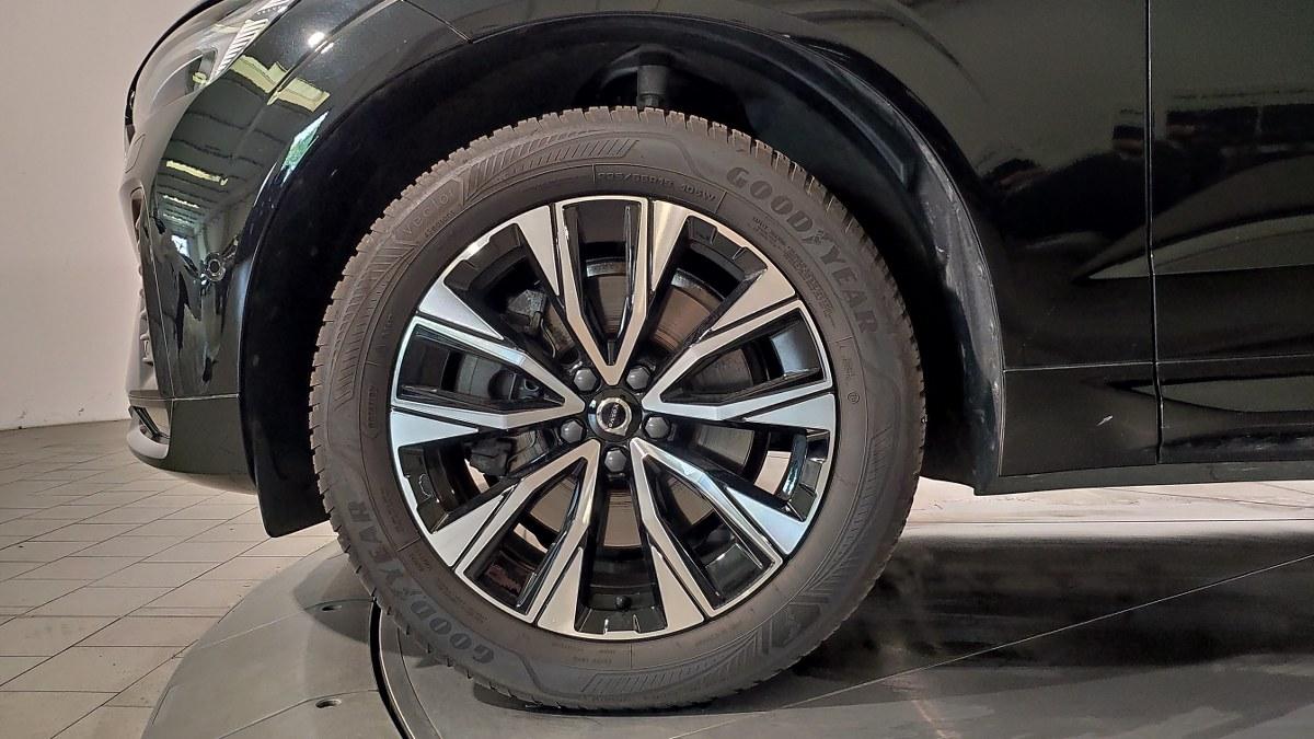 VOLVO Xc60 B4 Mild Hybrid (D) Automatico Plus Dark