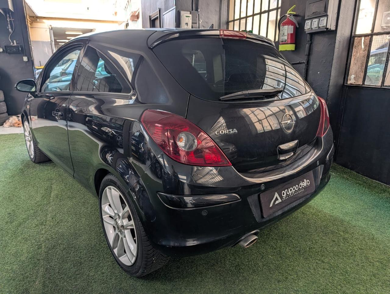 Opel Corsa 1.2 Sport GARANZIA 12 MESI
