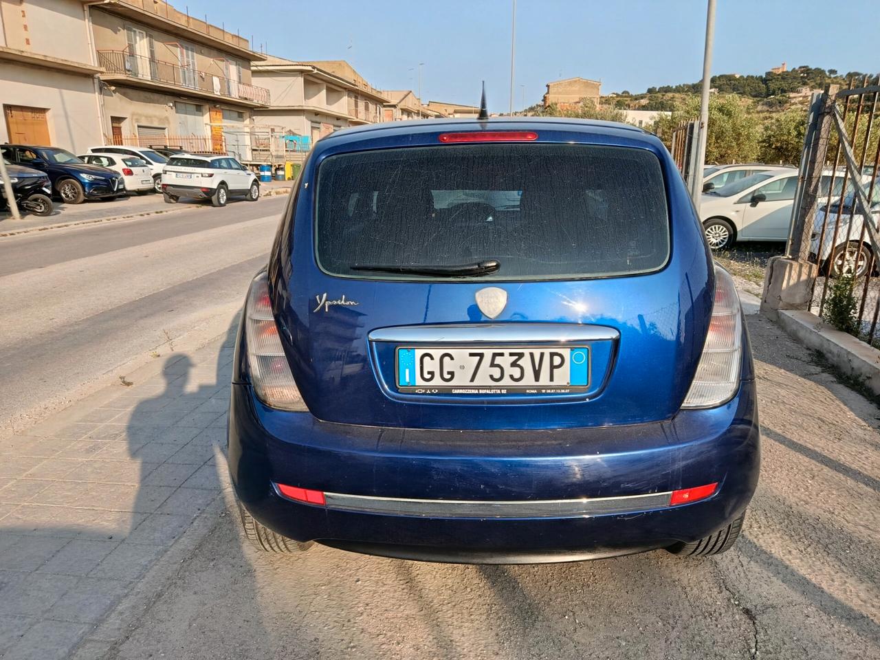 Lancia Ypsilon 1.3 MJT 75 CV Argento