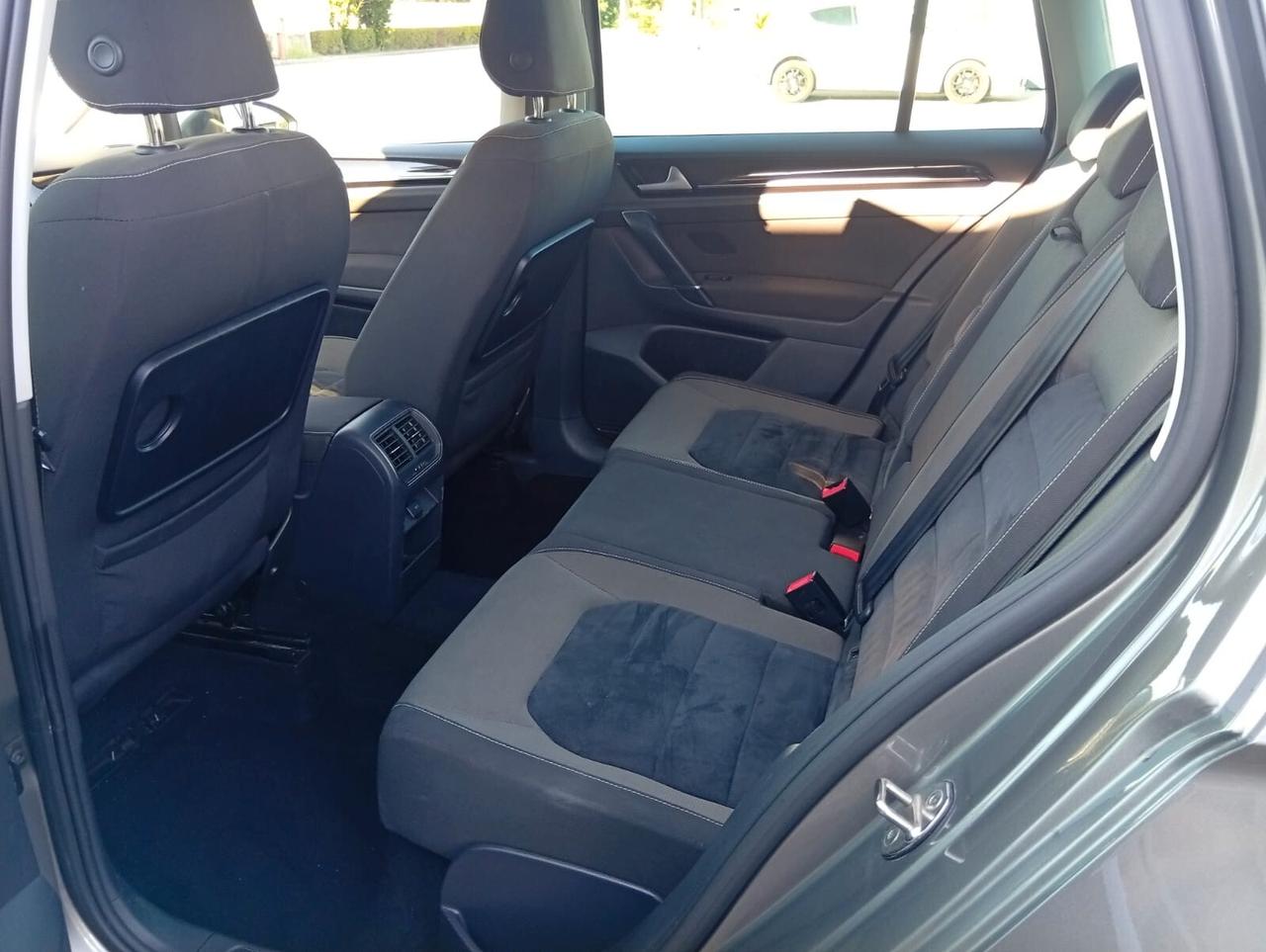 Volkswagen Golf 7 Sportsvan 1.6TDI FULL OPT UNIPROPRIETARIO