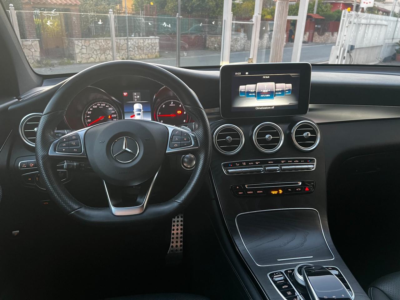 Mercedes-benz GLC Coupe 250 D 4Matic-AMG-2019