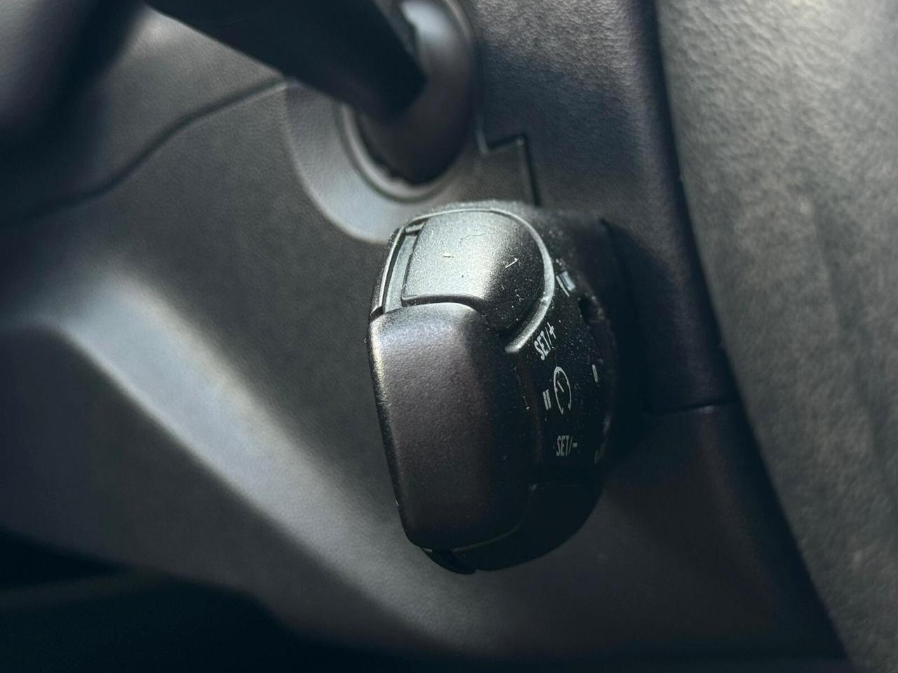 Peugeot 208 1.2 VTi 82 CV 5 porte Allure