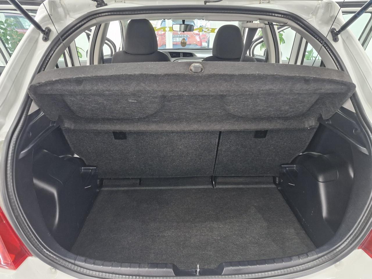 TOYOTA YARIS 1.0 BENZINA 69CV X NEOPATENTATI