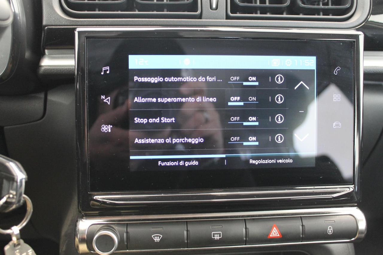 Citroen C3 1.2 puretech Feel Pack NAVI 83 Cv.