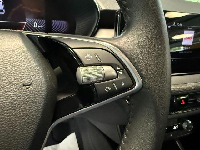 SKODA Fabia 1.0 TSI Selection Black Bluetooth DAB+ Smart Link