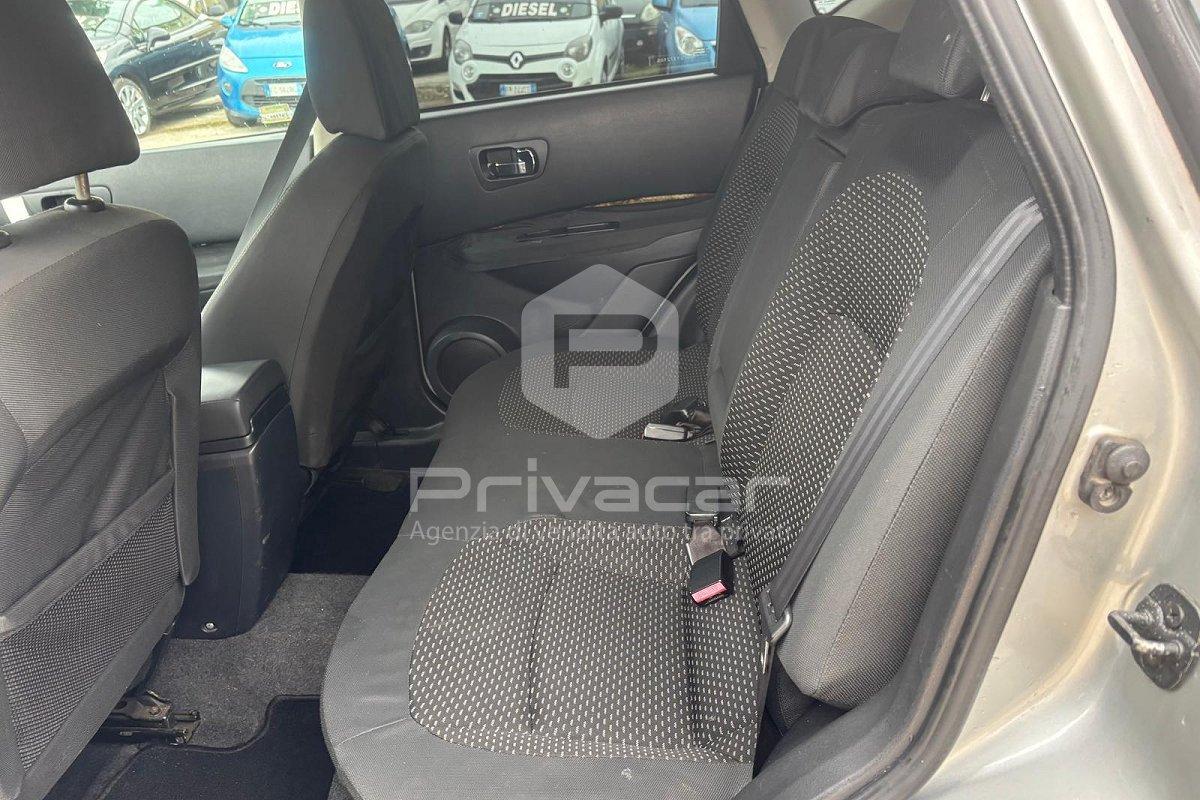 NISSAN Qashqai 2.0 dCi DPF Tekna