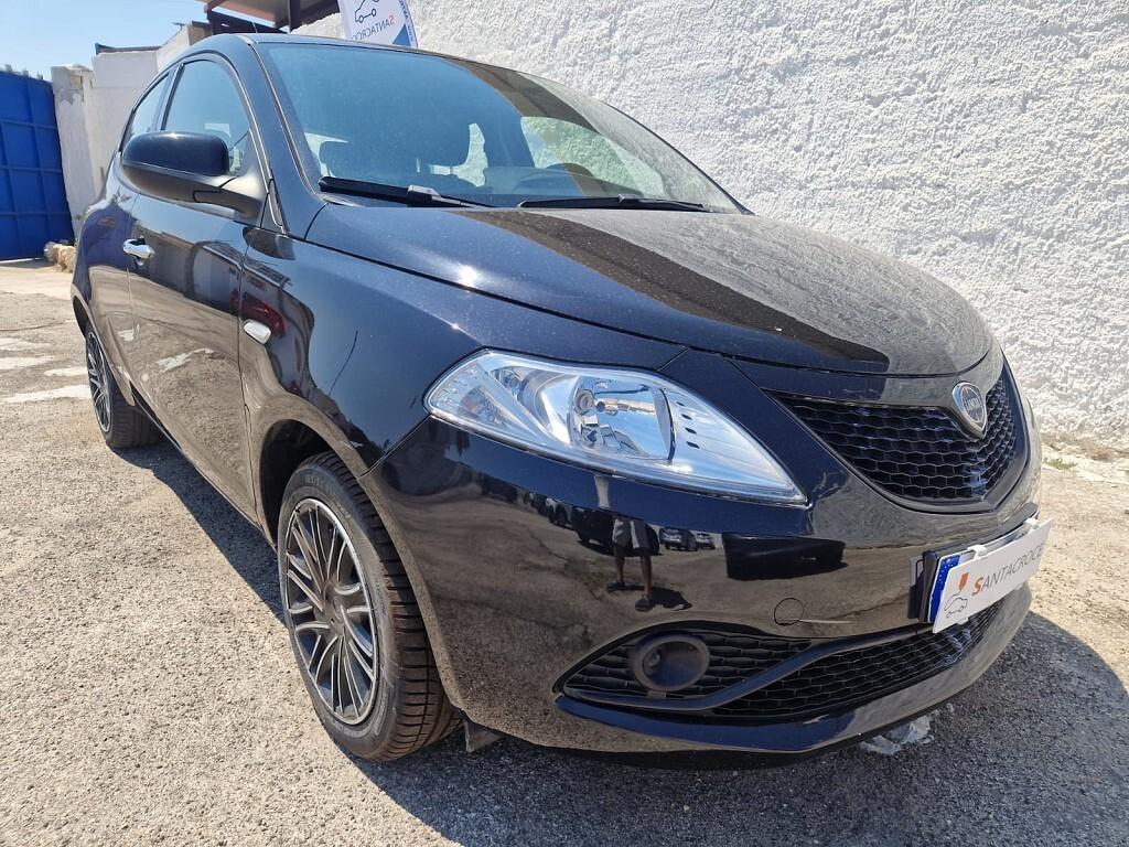 Lancia Ypsilon 1.2 69CV 5P Gold UNICO PROPRIETARIO