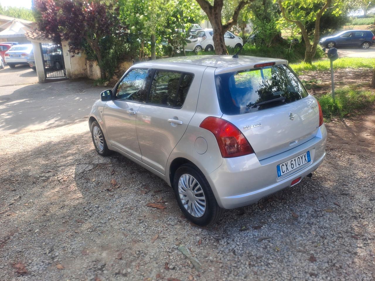 Suzuki Swift 1.3 4x4 5p. GL