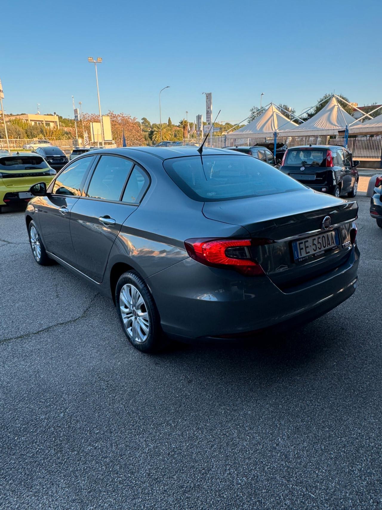 Fiat Tipo 1.4 4 porte Easy