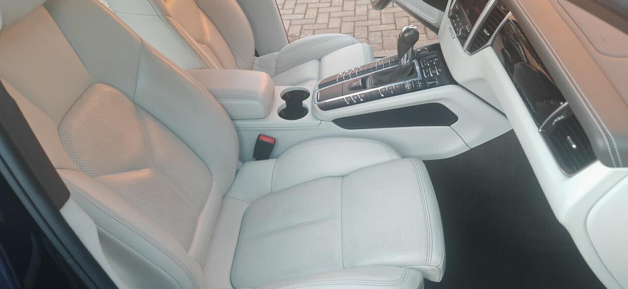 Porsche Macan 3.0 S Diesel