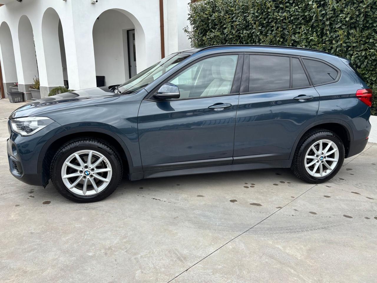 Bmw X1 xDrive18d Business