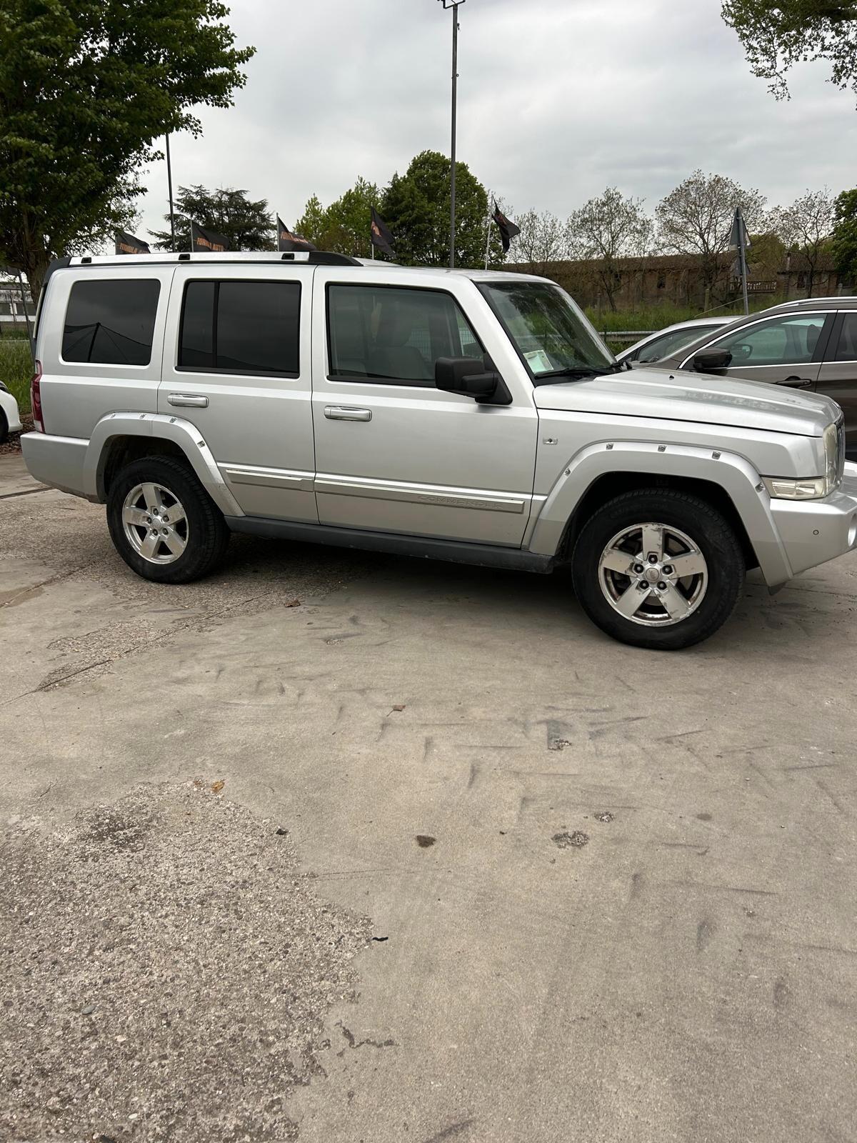 Jeep Commander 3.0 CRD DPF Limited 7 POSTI