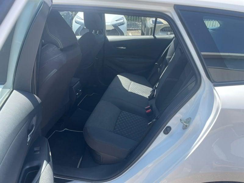 Toyota Corolla 1.8 Hybrid Active MY23
