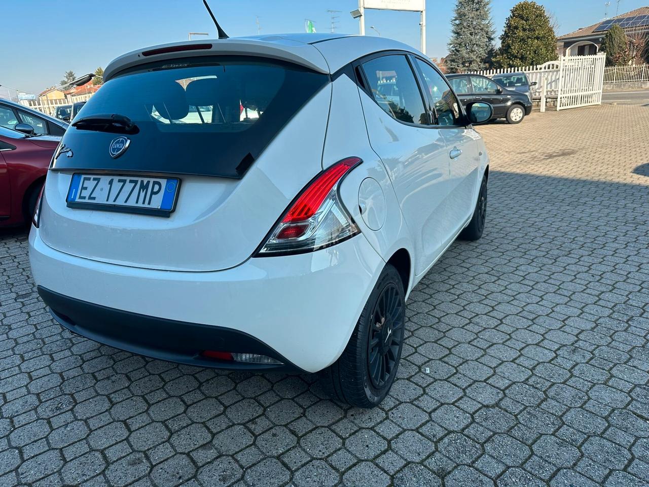 Lancia Ypsilon 1.2 69 CV 5 porte Elle