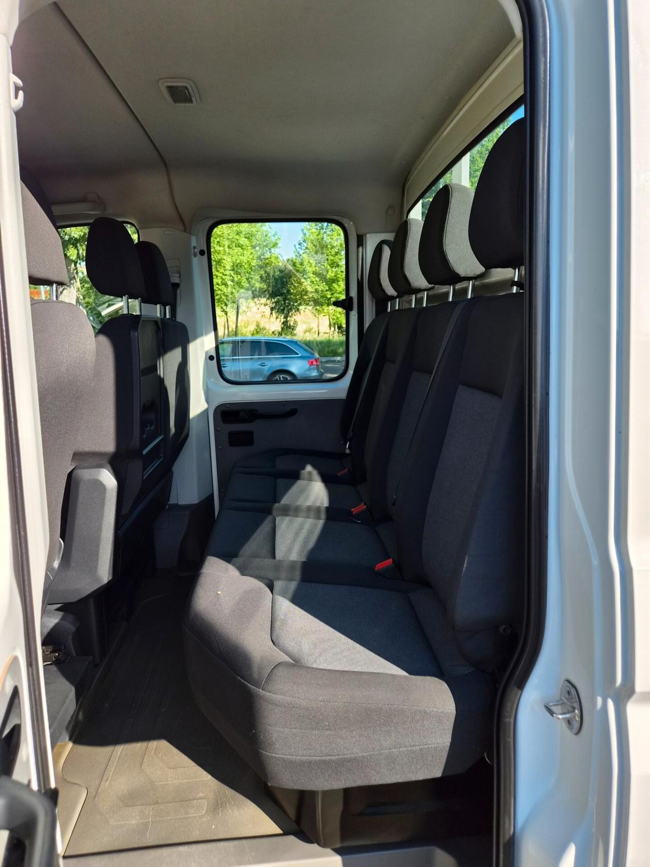 Volkswagen Crafter 35 2.0 TDI 7 POSTI CASSONE FISSO
