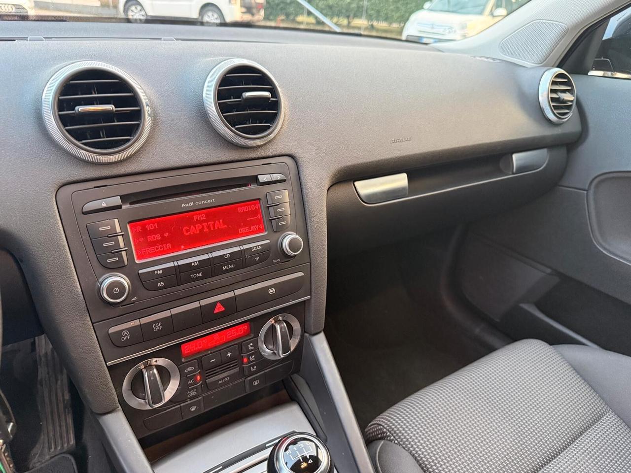 Audi A3 SPB 1.6 TDI CR F.AP. Young Edition