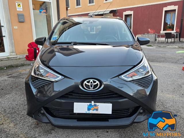 TOYOTA Aygo Connect 1.0 VVT-i 72 CV 5 porte x-fun