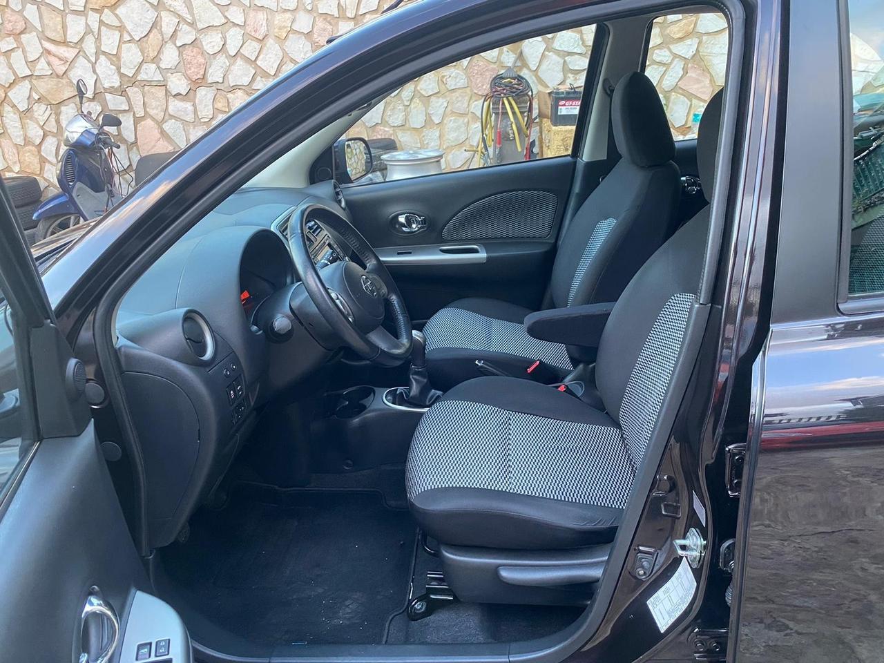 Nissan Micra 1.2 12V 5 porte Tekna 2014 NUOVA