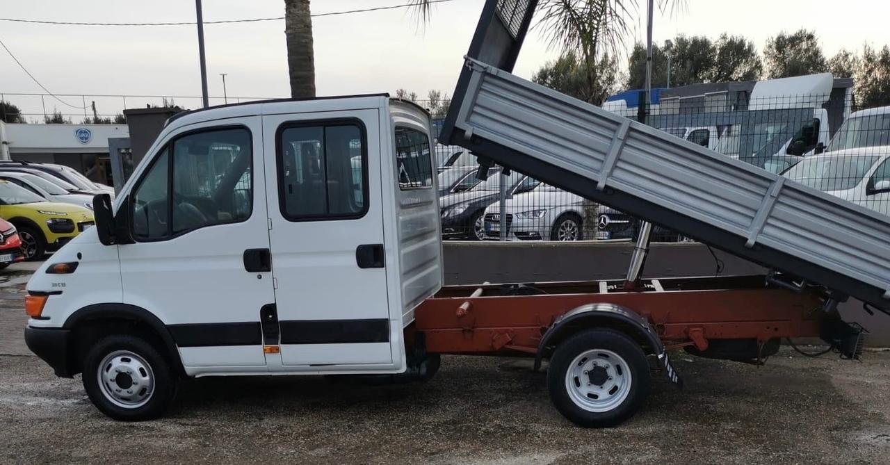 Iveco Daily 35C13 doppia cabina ribaltabile - 2.8 - 130CV