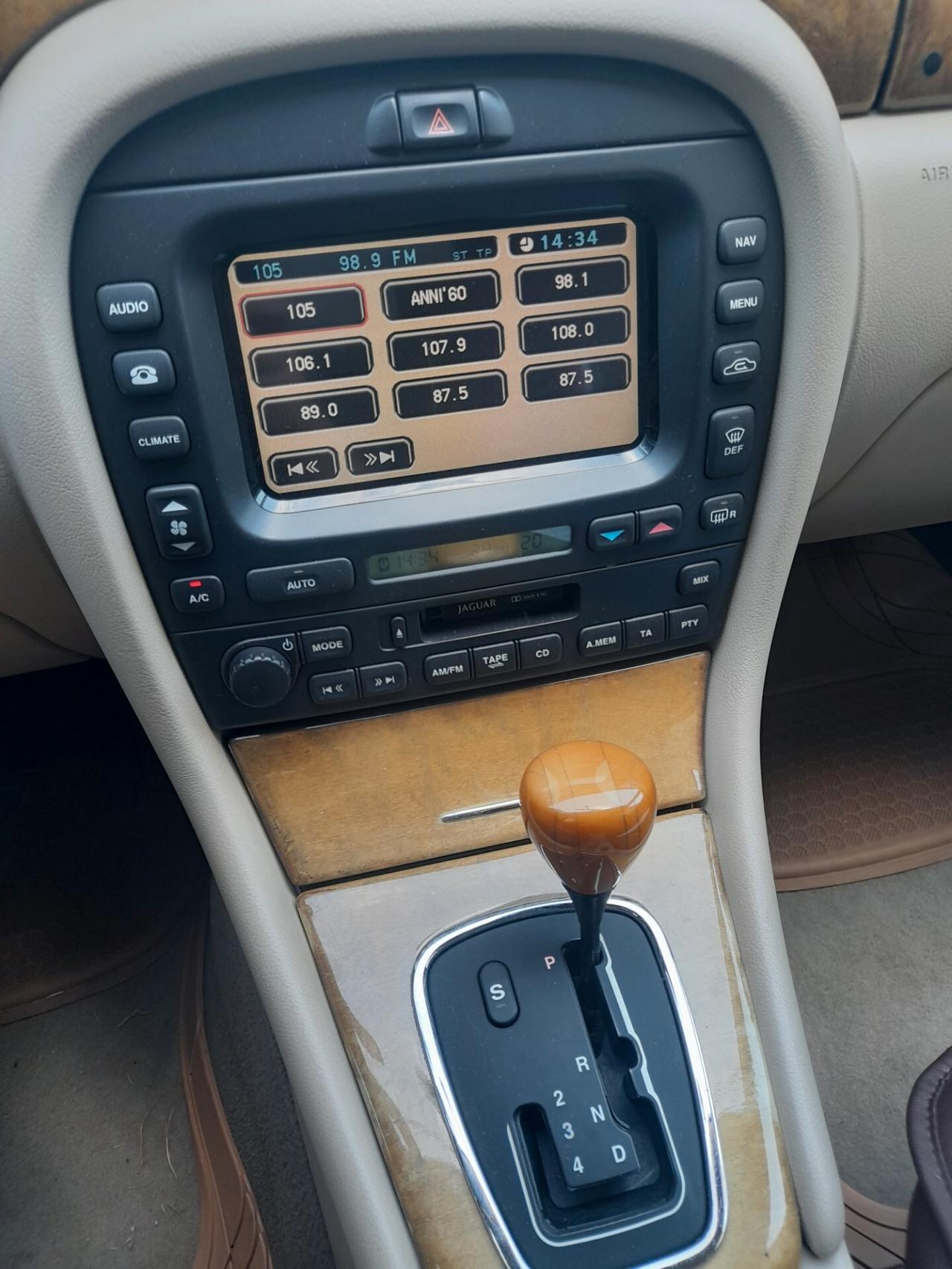 Jaguar X-Type 2.5 V6 24V cat Executive