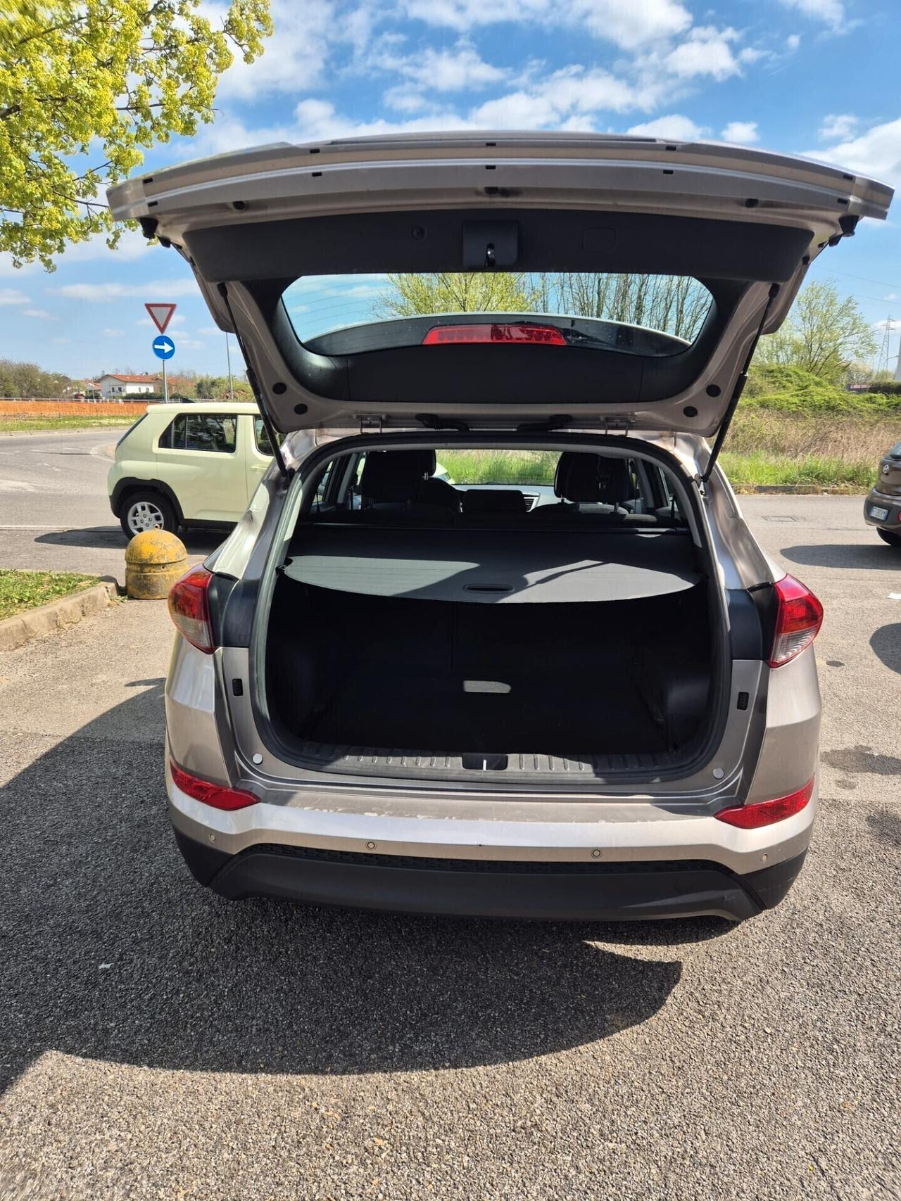 Hyundai Tucson 1.7 CRDi Sound Edition