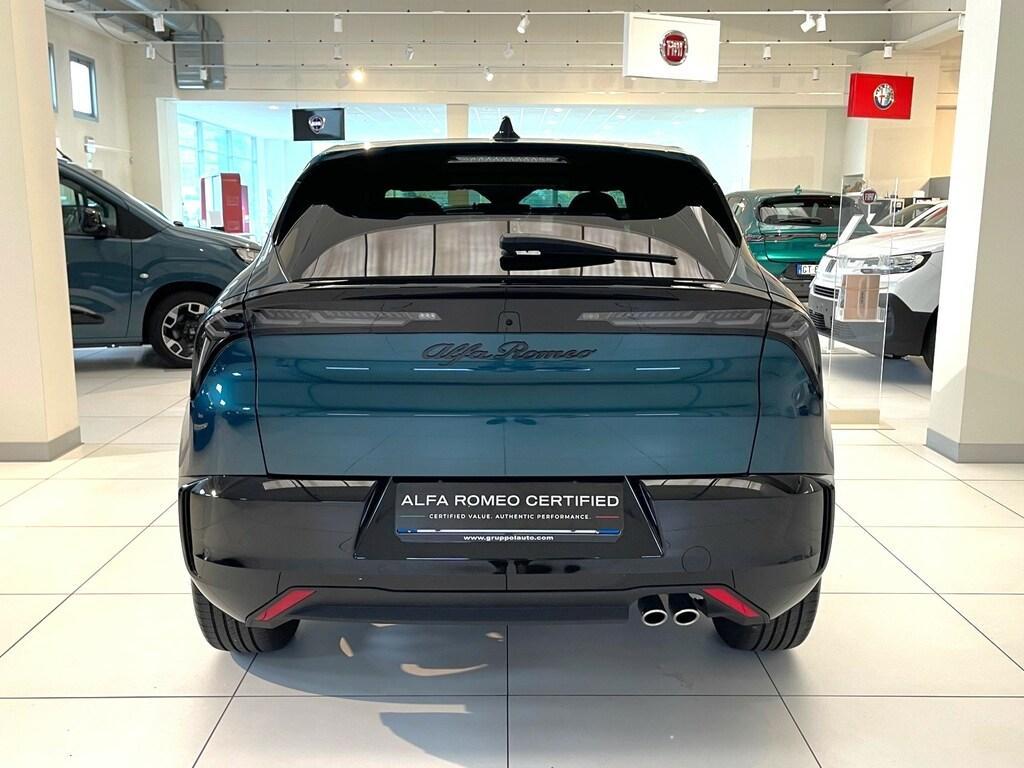 Alfa Romeo Junior 1.2 ibrida 136cv edct6