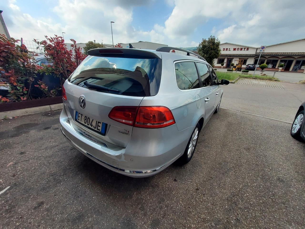 Volkswagen Passat Var. Bs. 1.6 TDI DSG Comf. BMT