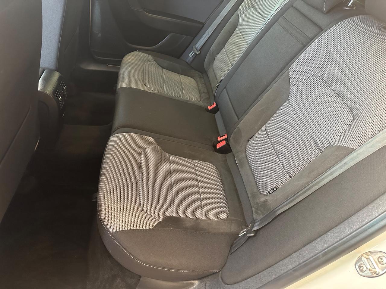 Volkswagen Passat Alltrack 2.0 TDI DSG 4motion BlueMotion Tech.